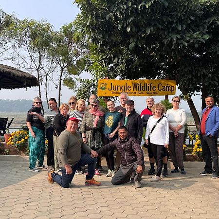Hotel Jungle Wildlife Camp Sauraha Exterior foto